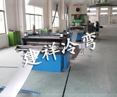 电缆桥架生产线设备 自动化程度高