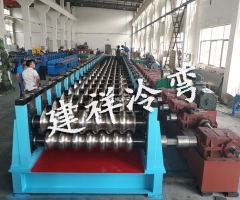 波纹膜板T型波成型机