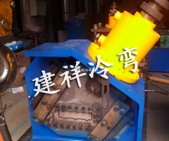 立体浪板成型设备