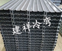 立体浪板成型设备