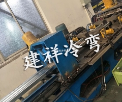 立体浪板成型设备