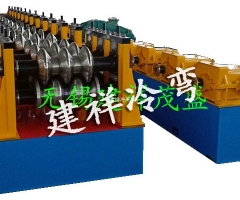 三波护栏板成型设备