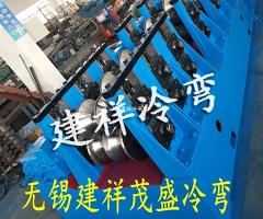 公路护栏板成型设备