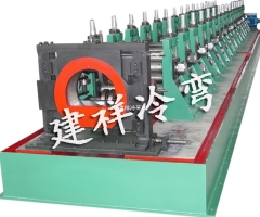 不锈钢导轨成型机