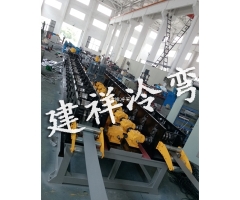 电梯门板成型设备