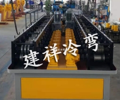 电梯型材成型设备