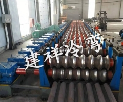 涵洞波纹板成型机