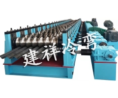 涵洞波纹板成型机