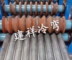 涵洞波纹板成型机