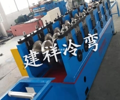 护栏板矫正机设备