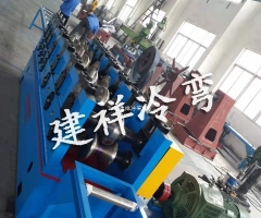 护栏板矫正机设备