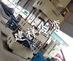 两波护栏板设备