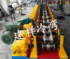 两波护栏板设备