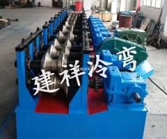 两波护栏板设备