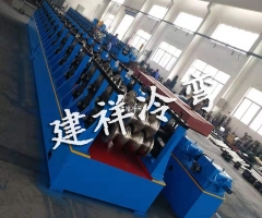 三波护栏板成型设备