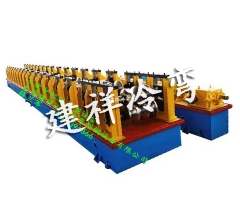 护栏板成型设备