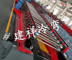 模压桥架成型设备