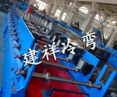 模压桥架成型设备