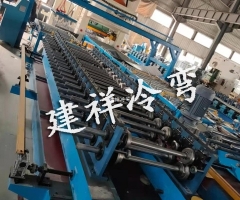 光伏支架成型机