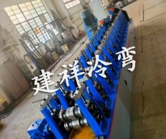 护栏板成型设备