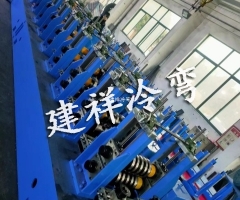 护栏板成型设备